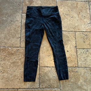 Size 10 lululemon camo swift speed high-rise tight